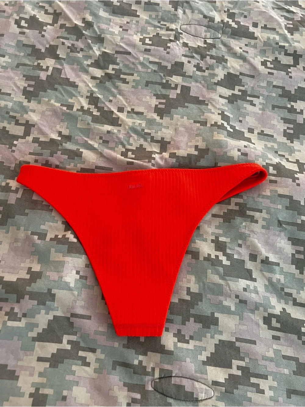 triangl swimwear Ribbed Bright Red Bikini Piece